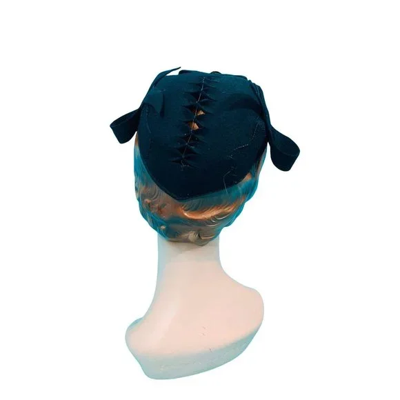 Vintage 1940s Wool Cap Black Unique Armand Schwab & Co Hat